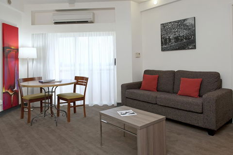 Novotel Darwin CBD - Sunshine Coast Tourism 8