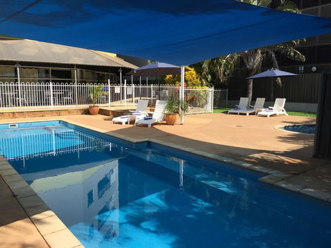Novotel Darwin CBD - Sunshine Coast Tourism 4