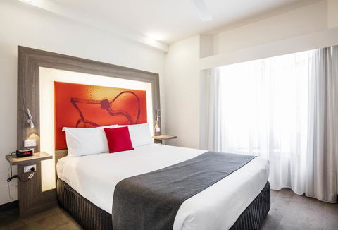 Novotel Darwin CBD - Sunshine Coast Tourism 5