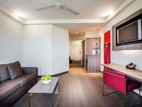 Novotel Darwin CBD - Sunshine Coast Tourism 29