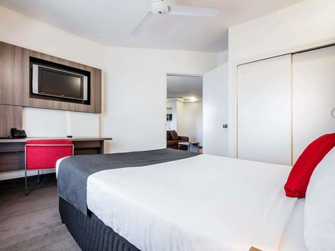 Novotel Darwin CBD - Sunshine Coast Tourism 31