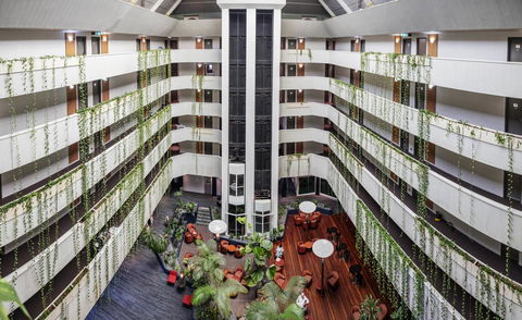 Novotel Darwin CBD - Sunshine Coast Tourism 3