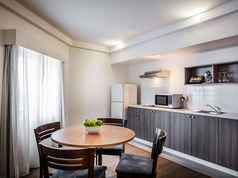 Novotel Darwin CBD - Sunshine Coast Tourism 32