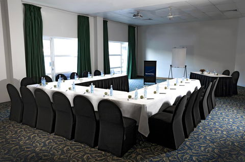 Novotel Darwin CBD - Sunshine Coast Tourism 20