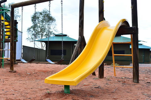 Erldunda Desert Oaks Resort - Sunshine Coast Tourism 16