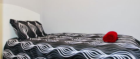 Erldunda Desert Oaks Resort - Sunshine Coast Tourism 10