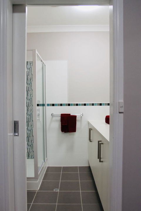 Erldunda Desert Oaks Resort - Sunshine Coast Tourism 7