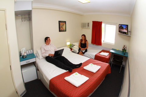 Value Inn - Sunshine Coast Tourism 12