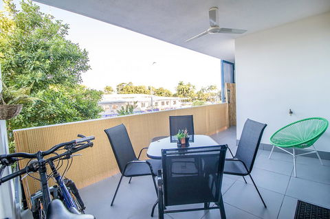 ZEN QUEST - The NOMADS PAD Near Nightcliff Markets & Sunset Foreshore - Holiday Sunshine Coast 31