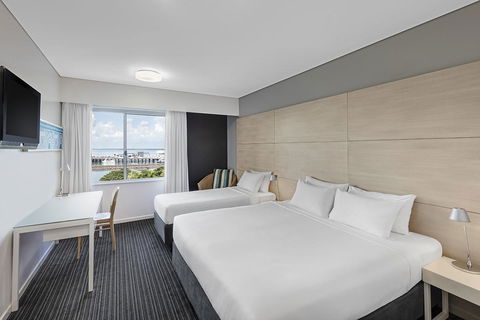 Vibe Hotel Darwin Waterfront - Sunshine Coast Tourism 15