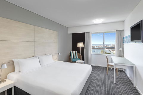 Vibe Hotel Darwin Waterfront - Sunshine Coast Tourism 20