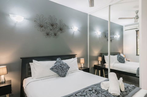 CitySide Apartment - 2 Bedroom With Private Courtyard - Holiday Sunshine Coast 15