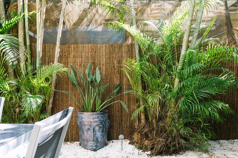 CitySide Apartment - 2 Bedroom With Private Courtyard - Holiday Sunshine Coast 11