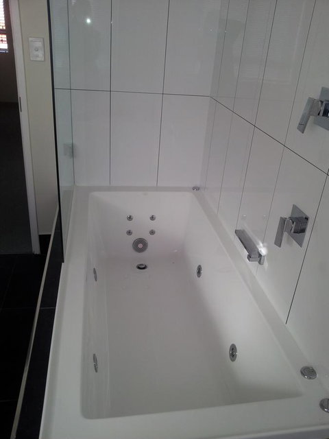 Nelson Bay Breeze - Sunshine Coast Tourism 21