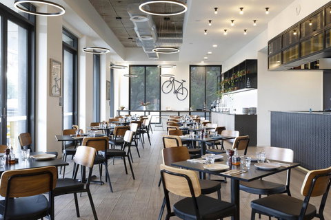 Mantra MacArthur Hotel - Sunshine Coast Tourism 39