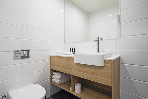 Mantra MacArthur Hotel - Sunshine Coast Tourism 23