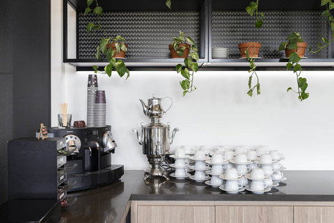 Mantra MacArthur Hotel - Sunshine Coast Tourism 37