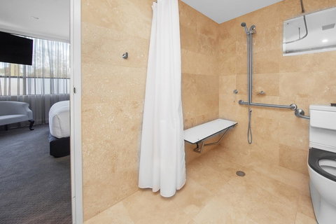 Canberra Rex Hotel - Sunshine Coast Tourism 16