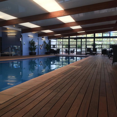Novotel Canberra - Holiday Sunshine Coast 4