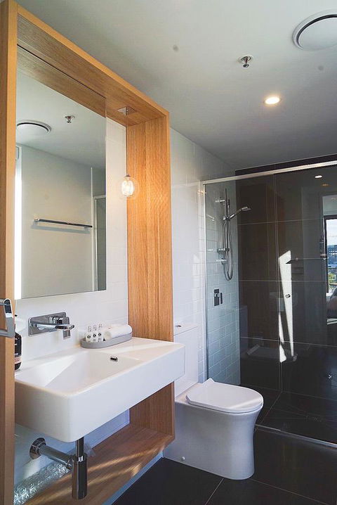 Highgate Executive Apartment City Walk Canberra - Sunshine Coast Tourism 28