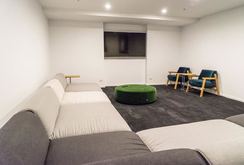 Highgate Executive Apartment City Walk Canberra - Sunshine Coast Tourism 32