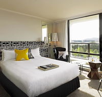 QT Canberra - Holiday Sunshine Coast