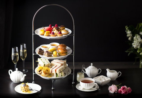 Burbury Hotel - Sunshine Coast Tourism 10