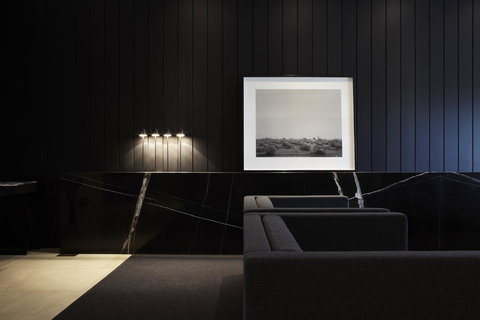 Burbury Hotel - Sunshine Coast Tourism 3