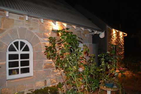 Garden Room - Sunshine Coast Tourism 9