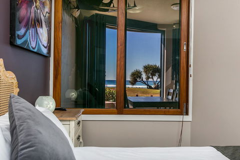 Lennox Holiday Apartments - Holiday Sunshine Coast 35