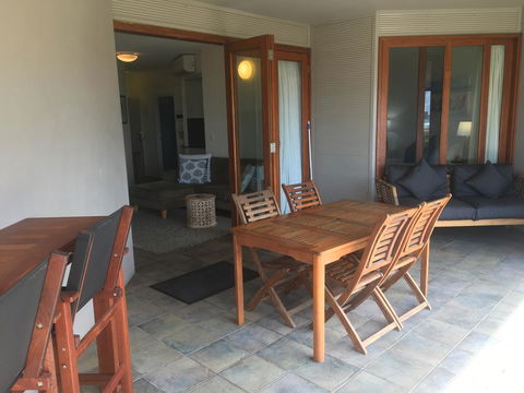 Lennox Holiday Apartments - Holiday Sunshine Coast 21