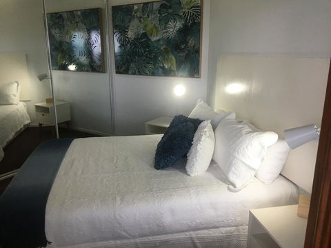 Lennox Holiday Apartments - Holiday Sunshine Coast 22