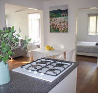 Booloumba Creek Cottage - Holiday Sunshine Coast