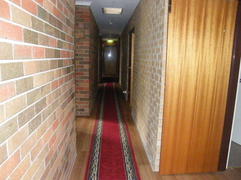 Boomers Guest House Hamilton - Sunshine Coast Tourism 1
