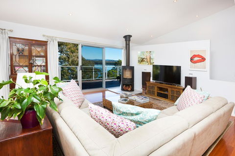 Booti Booti Lakehouse - Holiday Sunshine Coast 0