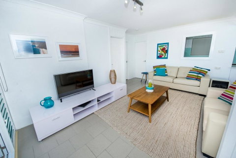Boulder Bay Rd, Unit 1/19 - Sunshine Coast Tourism 1
