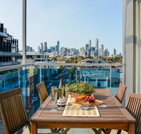 Boutique Stays - Zinc 501 Port Melbourne - Holiday Sunshine Coast