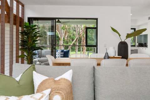 Boutique Villa On Boomerang - Sunshine Coast Tourism 3