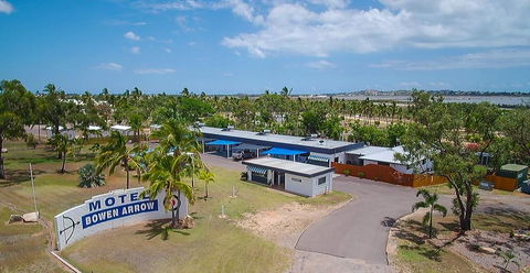 Bowen Arrow Motel - Sunshine Coast Tourism 0