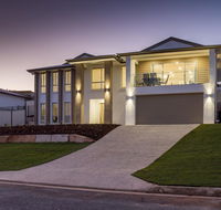 Brand New Executive Living - Holiday Sunshine Coast