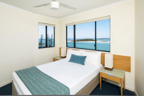 BreakFree Grand Pacific - Sunshine Coast Tourism 3