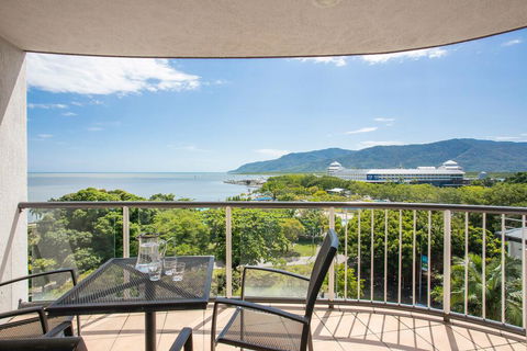 BreakFree Royal Harbour - Sunshine Coast Tourism 1