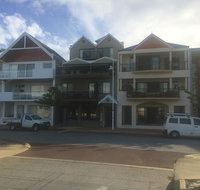 Breakwater Short Stay - Sunshine Coast Tourism