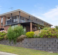 Bridairre Holiday Apartments - Holiday Sunshine Coast