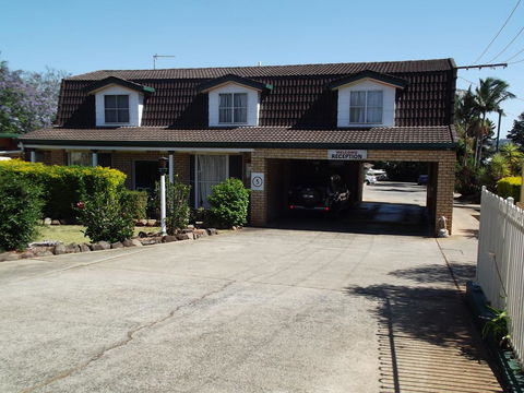 Bridge Street Motor Inn - Sunshine Coast Tourism 0
