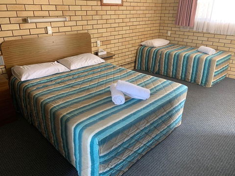 Bridge Street Motor Inn - Sunshine Coast Tourism 3