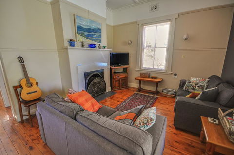 Brigalow Cottage - Sunshine Coast Tourism 1
