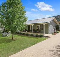 Bright 29 - Sunshine Coast Tourism