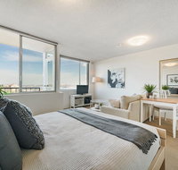 Bright and Sunny Studio Apartment - Holiday Sunshine Coast