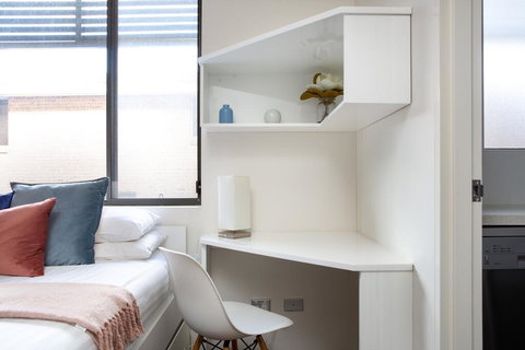 Bright Studio Steps From Westmead Hospital - Holiday Sunshine Coast 2